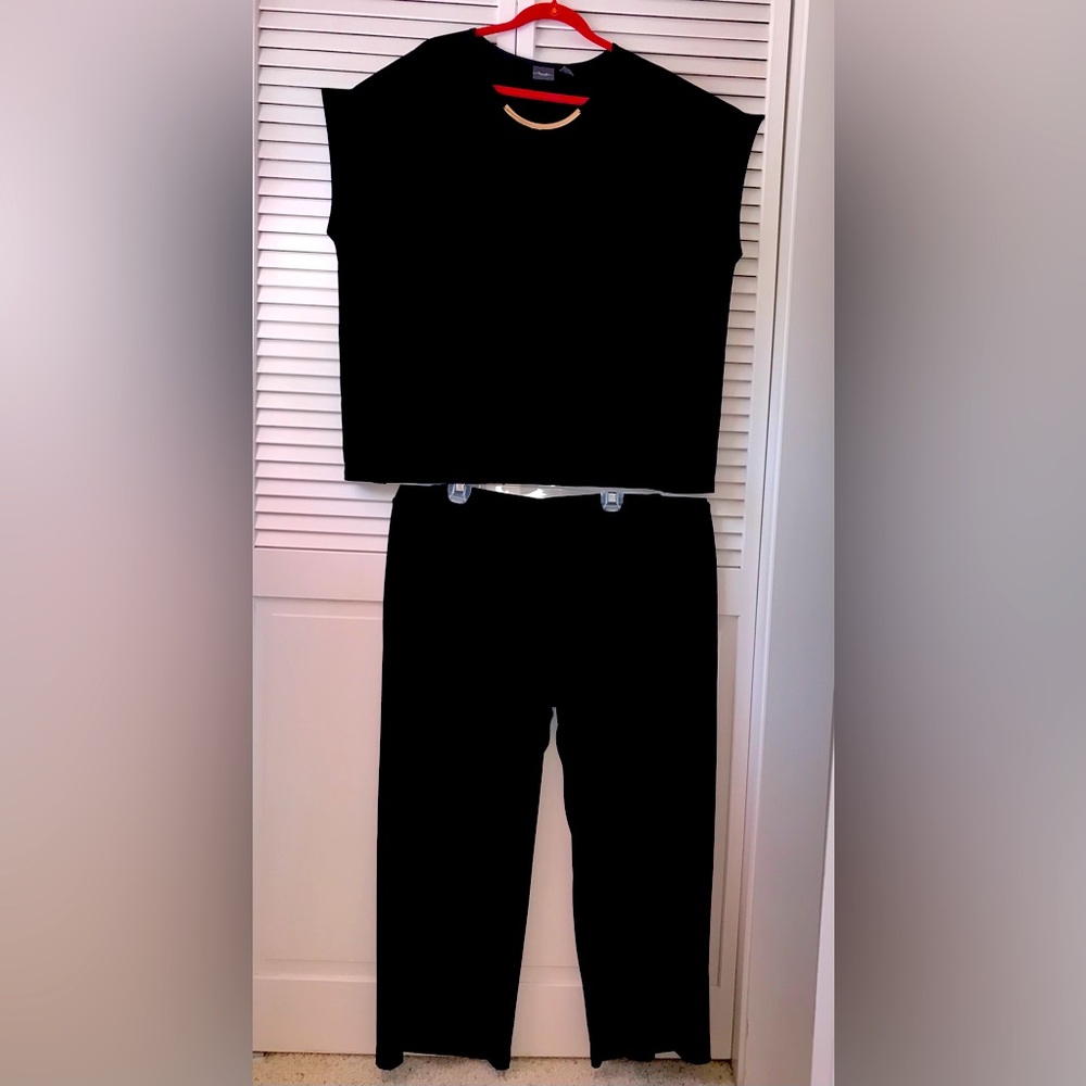Chico’s Travelers set